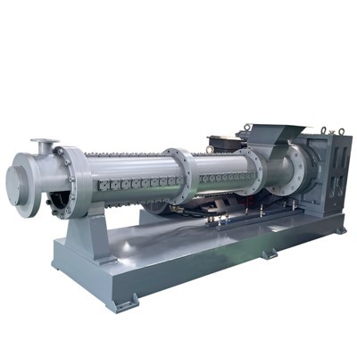 Машина для смешивания резины с непрерывным шнеком